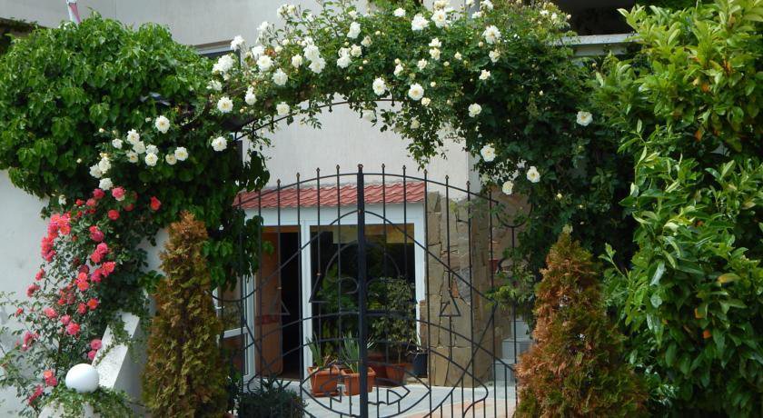 Гостевой дом Villa Rosa Севастополь-27
